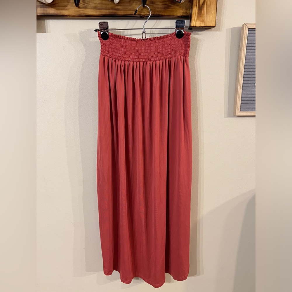 Coral Maxi Skirt - Picture 3 of 14